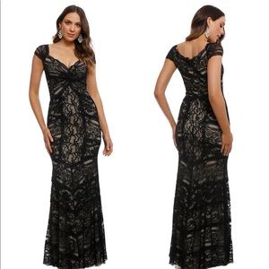 Nicole Miller Lace Maxi Dress Bridesmaid Gown Size 8 Stretch Cap Sleeve Formal